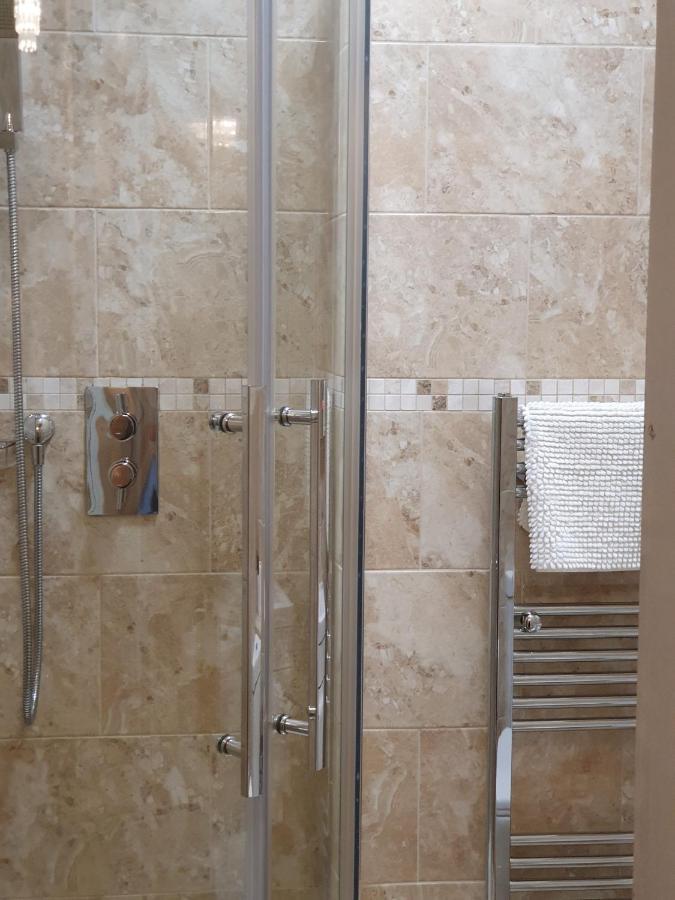 הייסטינגס Senlac Guesthouse מראה חיצוני תמונה