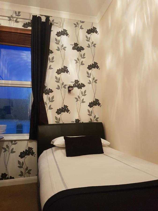 הייסטינגס Senlac Guesthouse מראה חיצוני תמונה